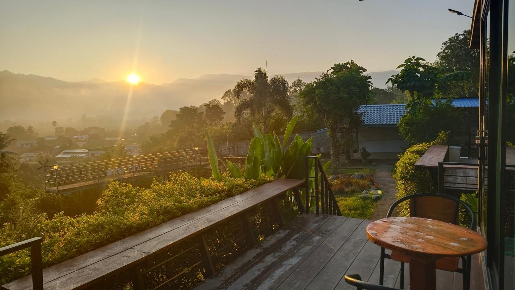 นะลาวิว รีสอร์ท ปัว Nala View Resort 浦阿 外观 照片
